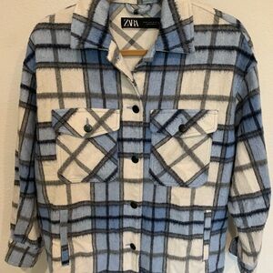Zara Light Blue and Cream Plaid Button-Up Shacket Jacket Over shirt, XS